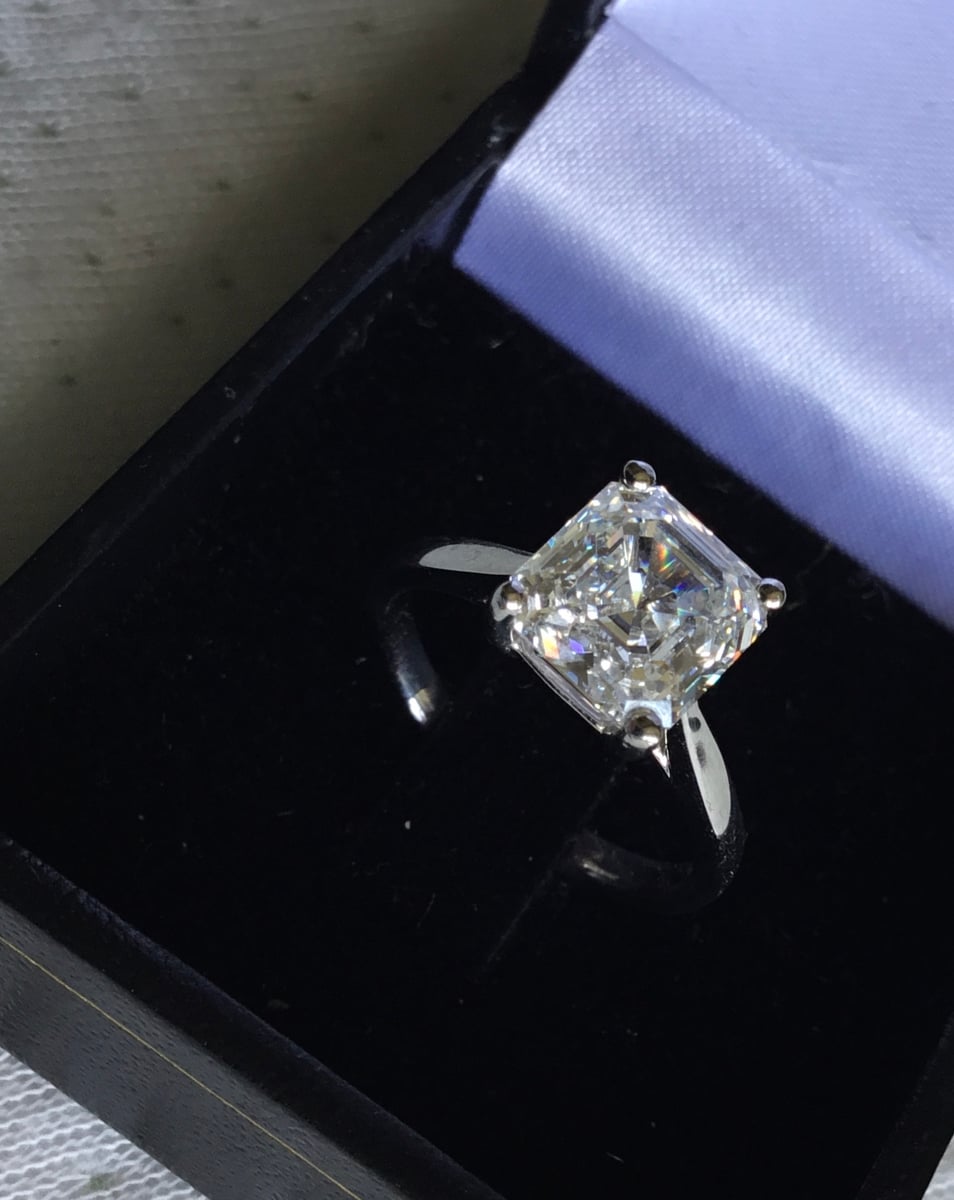 Lab-Grown Diamond Jewellery.